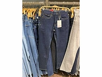 Plm 2358 diverse kledingstuks esprit - afbeelding 233 van  240