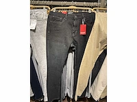 Plm 2358 diverse kledingstuks esprit - afbeelding 235 van  240