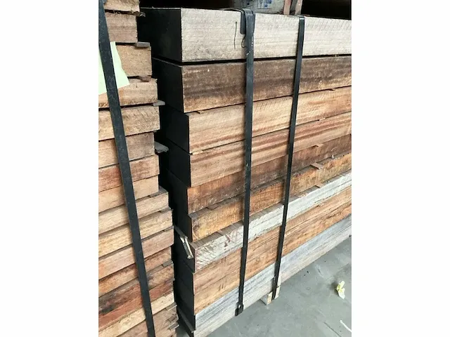 Plm 2.3m3 tropisch hardhout timborana - afbeelding 4 van  7
