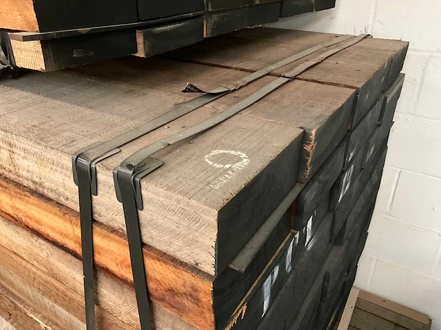 Plm 2.3m3 tropisch hardhout timborana - afbeelding 4 van  6