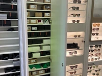 Plm 242 diverse zonnebrillen waaronder polaroid, rayban, gucci, enz - afbeelding 43 van  50