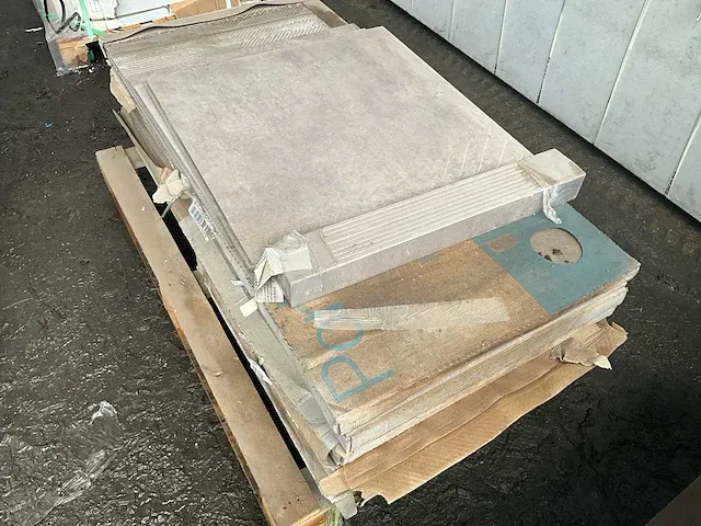 Plm 24,40 m2 porseleinen tegels porcelanato 60x60 cm - afbeelding 6 van  9