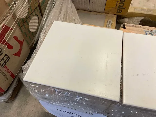 Plm 29.26m2 diverse keramische wandtegels - afbeelding 1 van  7