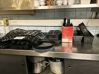 Plm 30 diverse bakvormen - afbeelding 1 van  5