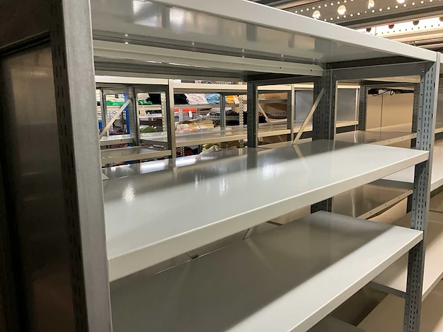 Plm 31 lpm diverse metalen stelling - afbeelding 6 van  29