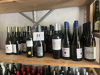 Plm 32 diverse flessen witte wijn - afbeelding 1 van  8