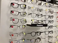 Plm 330 brilmonturen rayban, persol, saint laurent - afbeelding 47 van  70