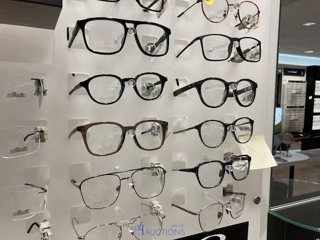 Plm 330 brilmonturen rayban, persol, saint laurent - afbeelding 69 van  70