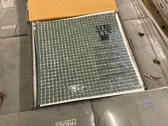 Plm 33,8m2 vloer/wandtegel mutina piombo - afbeelding 1 van  5