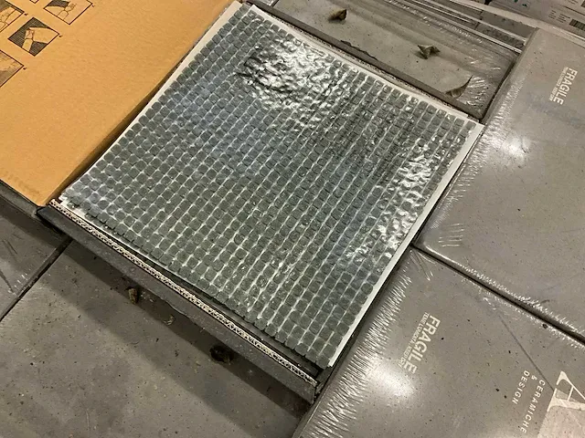 Plm 33,8m2 vloer/wandtegel mutina piombo - afbeelding 2 van  5