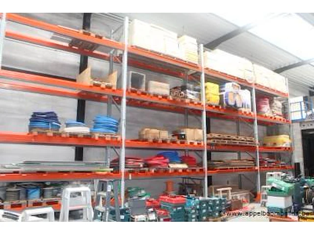 Plm 33meter palletstelling bestaande uit 15 staanders en 88 leggers - afbeelding 1 van  4