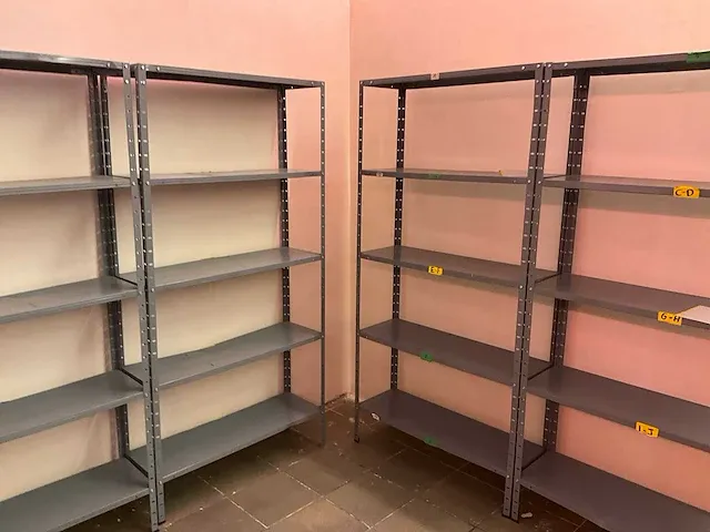 Plm. 3,60 lpm. metalen opbergrekken - afbeelding 3 van  11