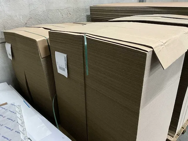 Plm 3700x golfkarton platen 55x66 - afbeelding 2 van  7