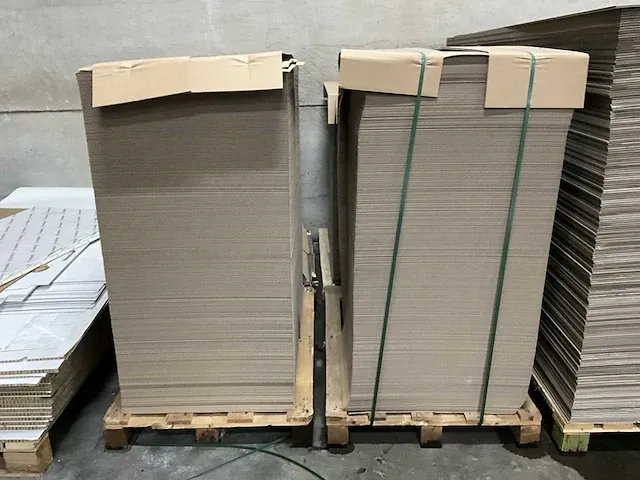 Plm 3700x golfkarton platen 55x66 - afbeelding 3 van  7