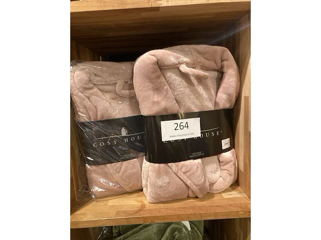 Plm 5 roze badjassen - afbeelding 1 van  2