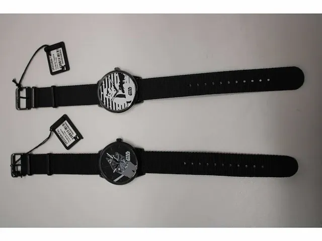 Plm 50 diverse horloges rodania star wars - afbeelding 1 van  6