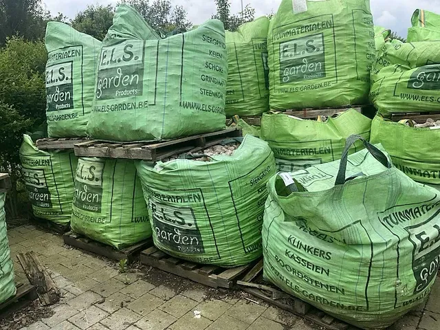 Plm 5,6m3 kalksteen vanilla 50/90 ontgruisd - afbeelding 3 van  5
