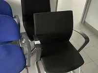 Plm 6 diverse stoelen - afbeelding 2 van  3