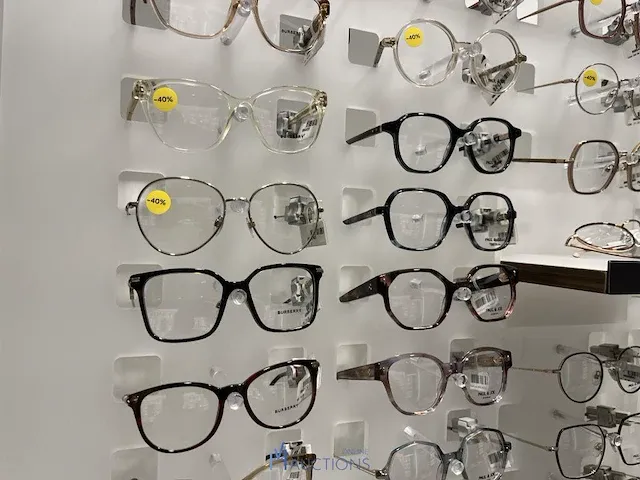 Plm 635 brilmonturen rayban, ralph lauren, chloe - afbeelding 21 van  98