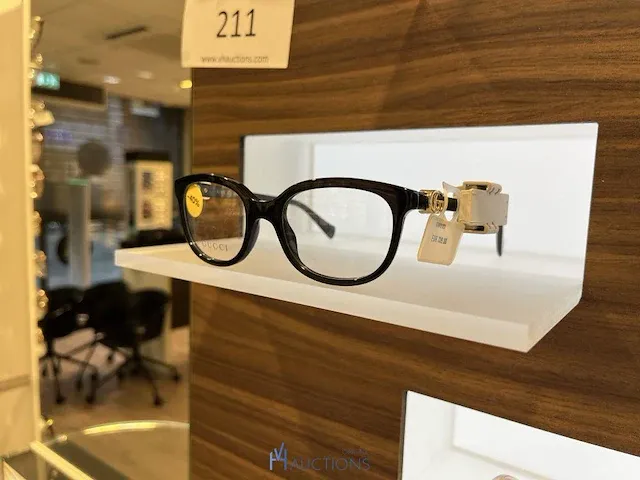 Plm 635 brilmonturen rayban, ralph lauren, chloe - afbeelding 37 van  98