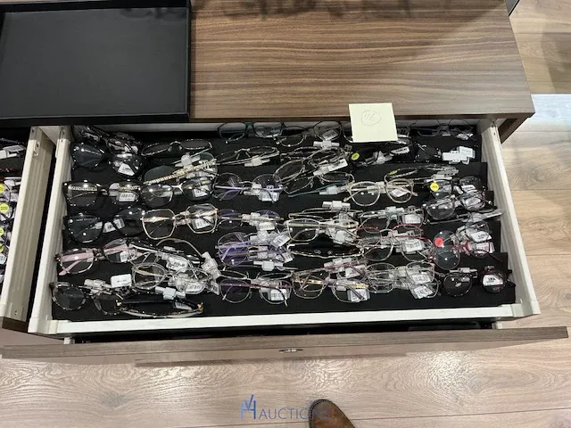 Plm 635 brilmonturen rayban, ralph lauren, chloe - afbeelding 69 van  98