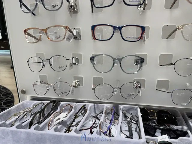 Plm 635 brilmonturen rayban, ralph lauren, chloe - afbeelding 94 van  98