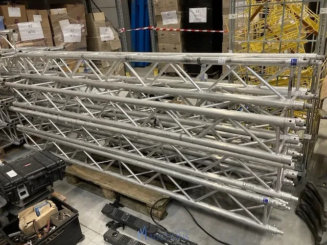 Plm 7 truss baren - afbeelding 1 van  3
