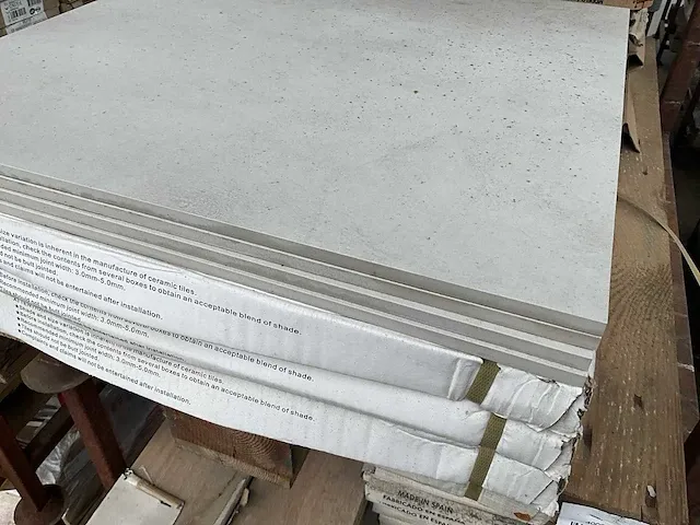 Plm 7,20 m2 porseleinen tegels 60x60 cm - afbeelding 3 van  4