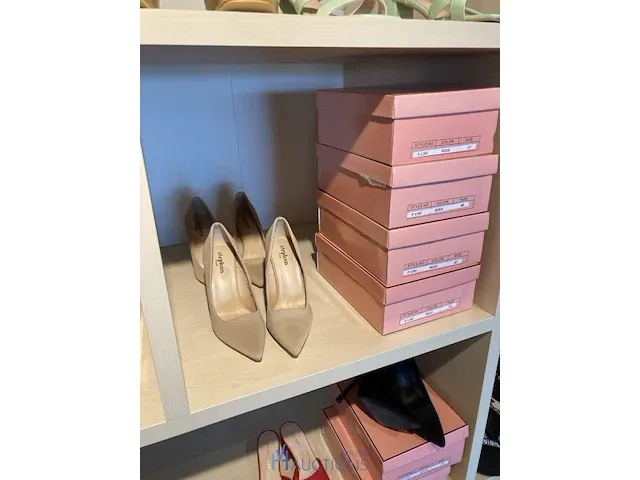 Plm 79 paar diverse damesschoenen ideal shoes, bellucci, enz - afbeelding 4 van  25