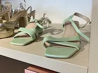 Plm 79 paar diverse damesschoenen ideal shoes, bellucci, enz - afbeelding 23 van  25