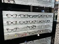 Plm 820 diverse brilmonturen waaronder gucci, prada, rayban, enz - afbeelding 2 van  98