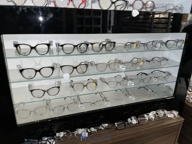 Plm 820 diverse brilmonturen waaronder gucci, prada, rayban, enz - afbeelding 3 van  98
