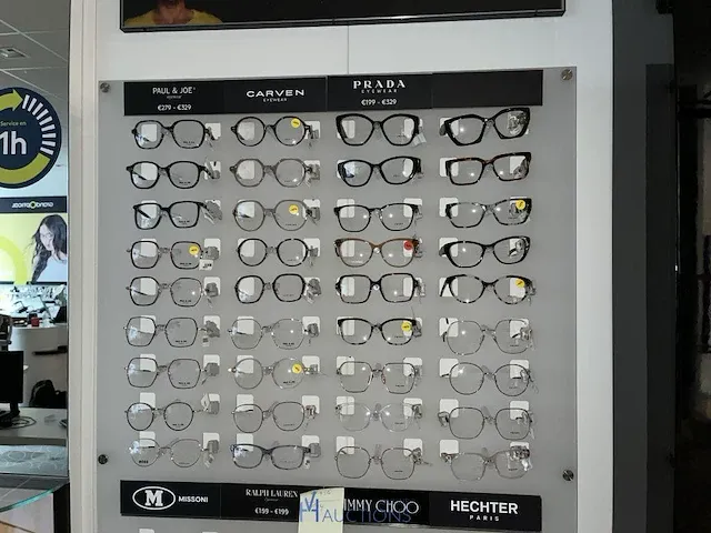 Plm 820 diverse brilmonturen waaronder gucci, prada, rayban, enz - afbeelding 6 van  98