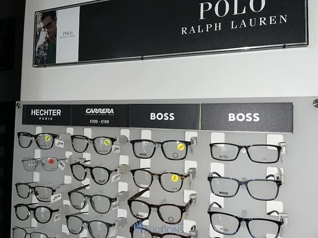 Plm 820 diverse brilmonturen waaronder gucci, prada, rayban, enz - afbeelding 31 van  98