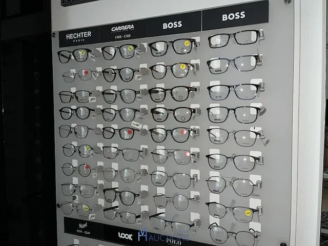 Plm 820 diverse brilmonturen waaronder gucci, prada, rayban, enz - afbeelding 32 van  98