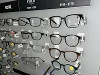 Plm 820 diverse brilmonturen waaronder gucci, prada, rayban, enz - afbeelding 38 van  98