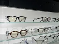 Plm 820 diverse brilmonturen waaronder gucci, prada, rayban, enz - afbeelding 48 van  98