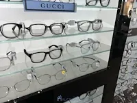 Plm 820 diverse brilmonturen waaronder gucci, prada, rayban, enz - afbeelding 54 van  98