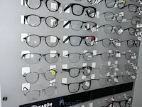 Plm 820 diverse brilmonturen waaronder gucci, prada, rayban, enz - afbeelding 65 van  98