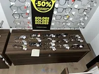 Plm 820 diverse brilmonturen waaronder gucci, prada, rayban, enz - afbeelding 70 van  98