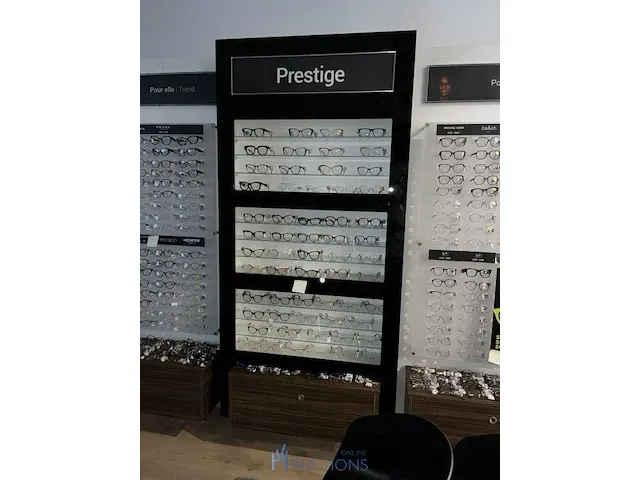 Plm 820 diverse brilmonturen waaronder gucci, prada, rayban, enz - afbeelding 67 van  98