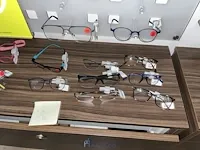 Plm 820 diverse brilmonturen waaronder gucci, prada, rayban, enz - afbeelding 81 van  98