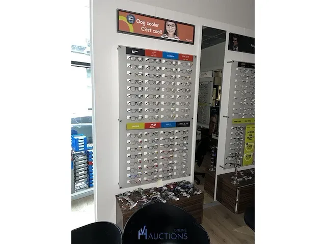 Plm 820 diverse brilmonturen waaronder gucci, prada, rayban, enz - afbeelding 86 van  98