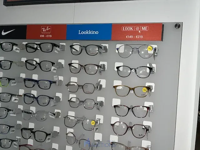 Plm 820 diverse brilmonturen waaronder gucci, prada, rayban, enz - afbeelding 88 van  98