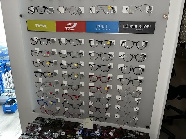 Plm 820 diverse brilmonturen waaronder gucci, prada, rayban, enz - afbeelding 93 van  98