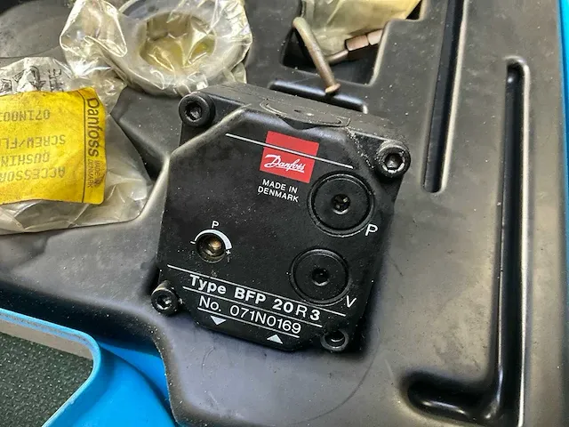 Plm 84 diverse olieverstuivers danfoss - afbeelding 6 van  9