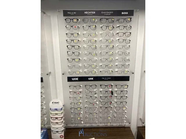 Plm 840 diverse brilmonturen waaronder gucci, prada, rayban, enz - afbeelding 10 van  22