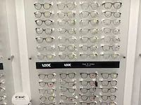Plm 840 diverse brilmonturen waaronder gucci, prada, rayban, enz - afbeelding 10 van  22
