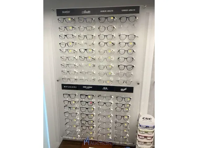 Plm 840 diverse brilmonturen waaronder gucci, prada, rayban, enz - afbeelding 13 van  22