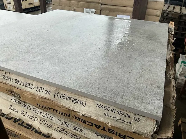 Plm 8,40 m2 porseleinen tegels cristacer 60x60 cm - afbeelding 1 van  6